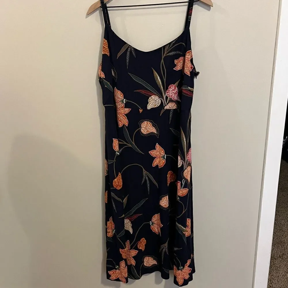 LOFT floral smocked